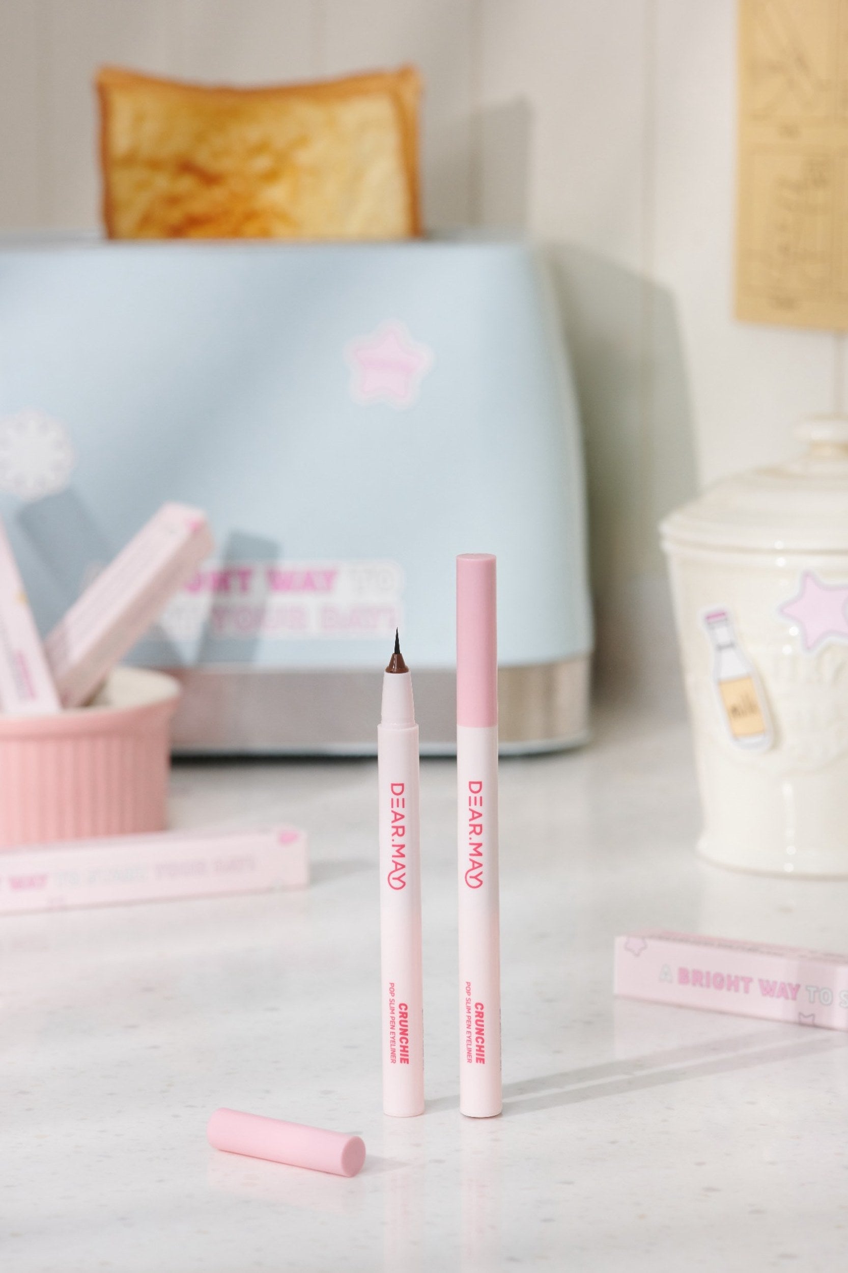 DEARMAY Crunchie Pop Slim Pen Eyeliner